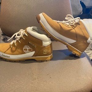 Women’s timberland boots